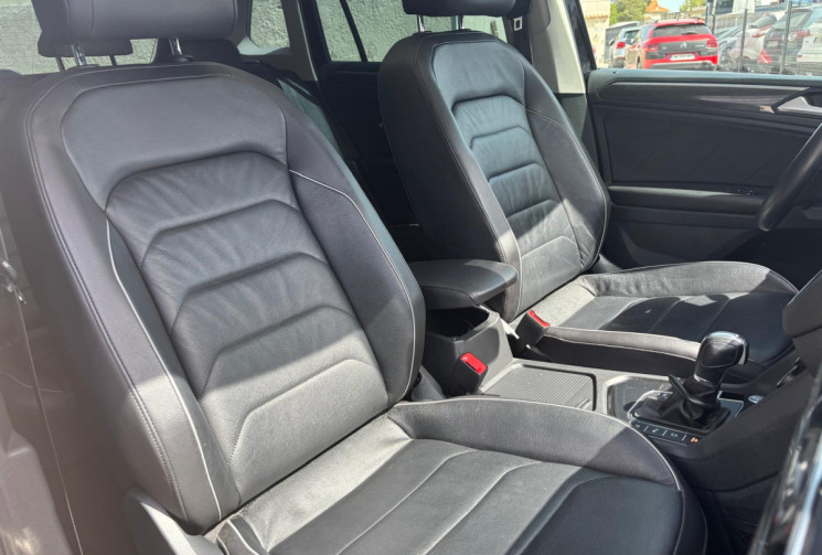 Volkswagen Tiguan  Volkswagen Tiguan