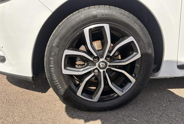 Renault Clio IV  Phase 2 1.2 TCe EDC6 S&S 120 cv Boîte auto