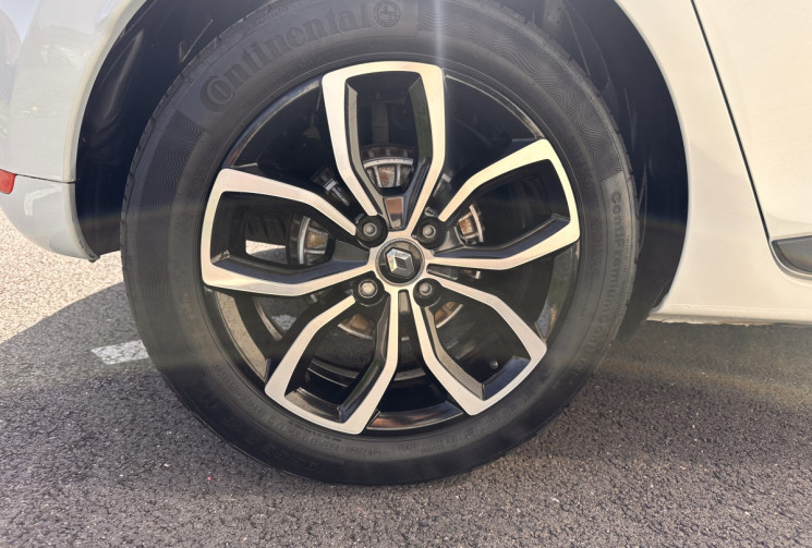 Renault Clio IV  Phase 2 1.2 TCe EDC6 S&S 120 cv Boîte auto / 1ERE MAIN