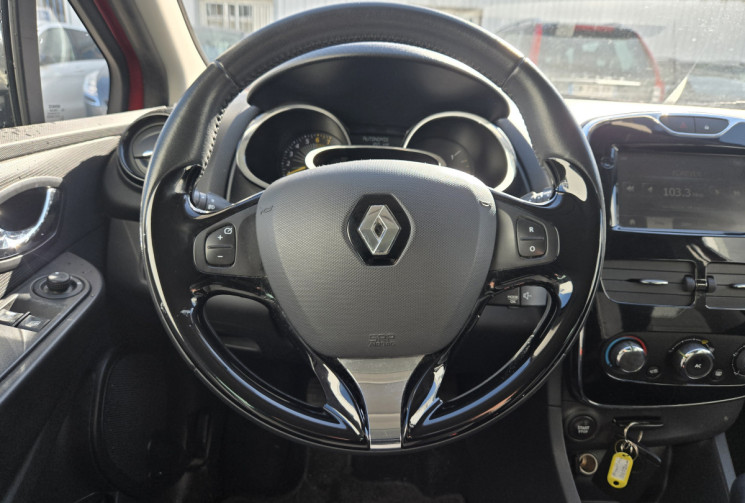 Renault Clio IV 90 cv 0.9 TCe * Limited Eco2 * 1 ère main * Historique d'entretien complet Renault