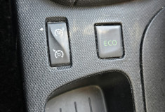 Renault Clio IV 90 cv 0.9 TCe * Limited Eco2 * 1 ère main * Historique d'entretien complet Renault