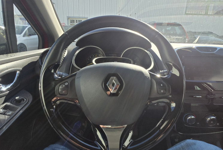 Renault Clio IV 90 cv 0.9 TCe * Limited Eco2 * 1 ère main * Historique d'entretien complet Renault