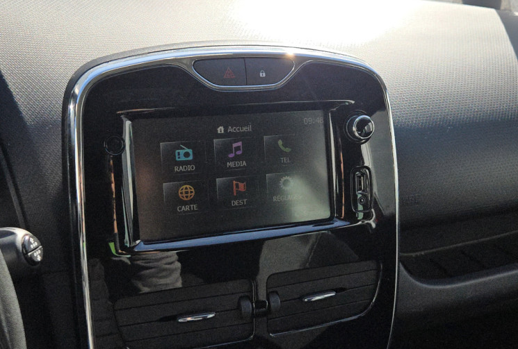 Renault Clio IV 90 cv 0.9 TCe * Limited Eco2 * 1 ère main * Historique d'entretien complet Renault