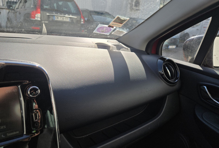 Renault Clio IV 90 cv 0.9 TCe * Limited Eco2 * 1 ère main * Historique d'entretien complet Renault