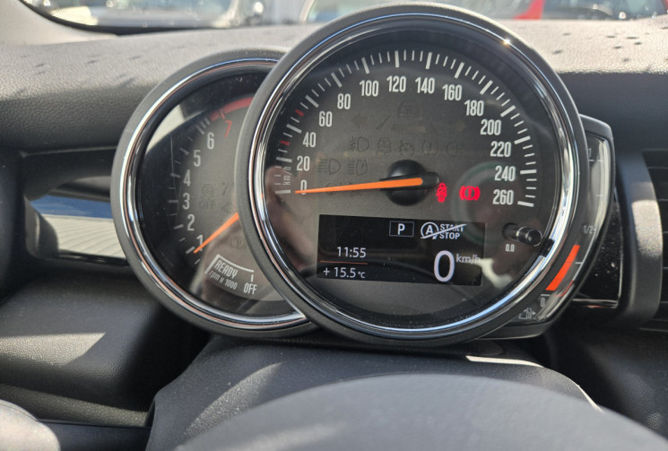 Mini Mini One 1.5 i 12V DCT7 102 cv Heddon Street * clim auto * radar de recul * Entretien à jour * 