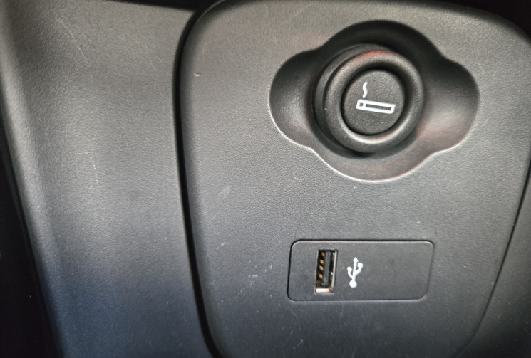 Mini Mini One 1.5 i 12V DCT7 102 cv Heddon Street * clim auto * radar de recul * Entretien à jour * 