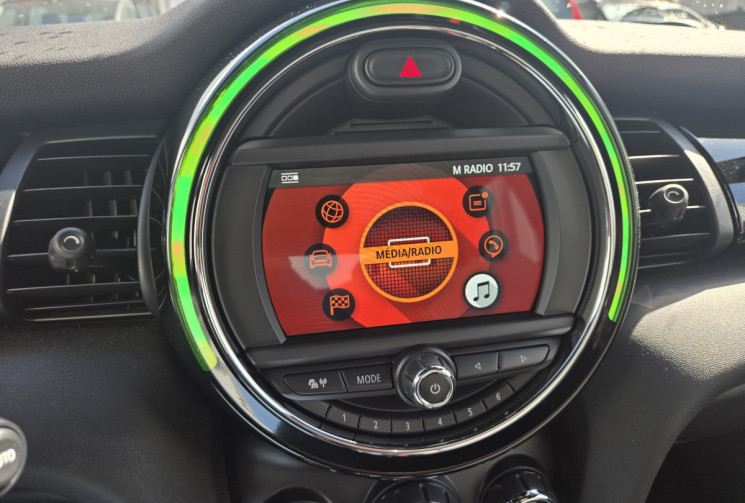 Mini Mini One 1.5 i 12V DCT7 102 cv Heddon Street * clim auto * radar de recul * Entretien à jour * 