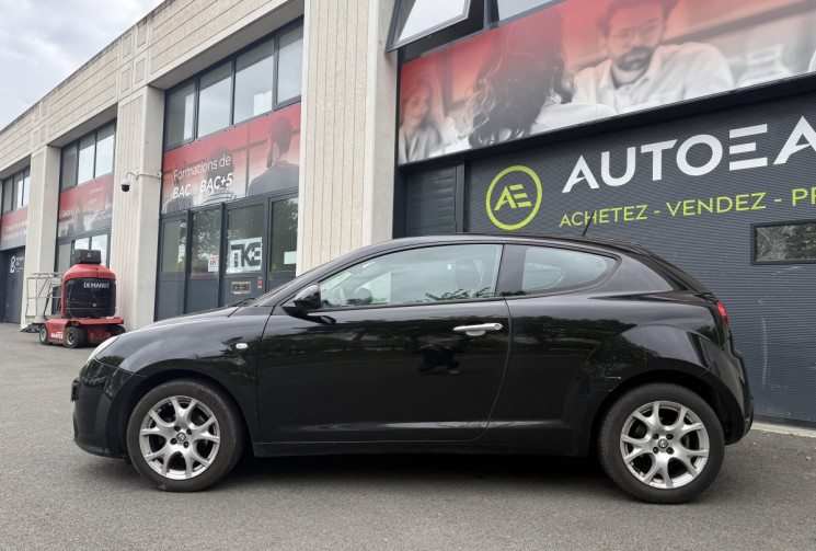 Alfa Romeo MiTo  1.4 MPI MULTIAIR 105 S/S DISTINCTIVE