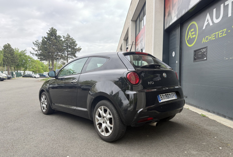 Alfa Romeo MiTo  1.4 MPI MULTIAIR 105 S/S DISTINCTIVE