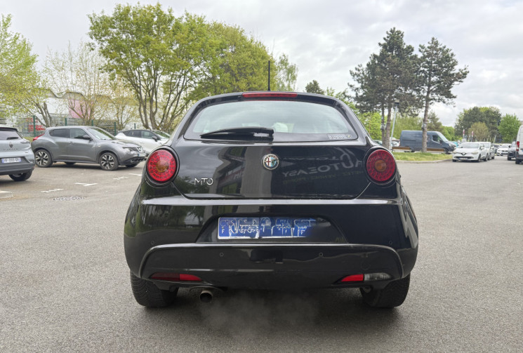 Alfa Romeo MiTo  1.4 MPI MULTIAIR 105 S/S DISTINCTIVE