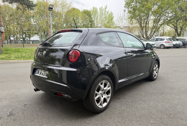 Alfa Romeo MiTo  1.4 MPI MULTIAIR 105 S/S DISTINCTIVE