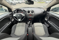 Alfa Romeo MiTo  1.4 MPI MULTIAIR 105 S/S DISTINCTIVE