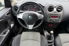 Alfa Romeo MiTo  1.4 MPI MULTIAIR 105 S/S DISTINCTIVE