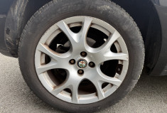 Alfa Romeo MiTo  1.4 MPI MULTIAIR 105 S/S DISTINCTIVE