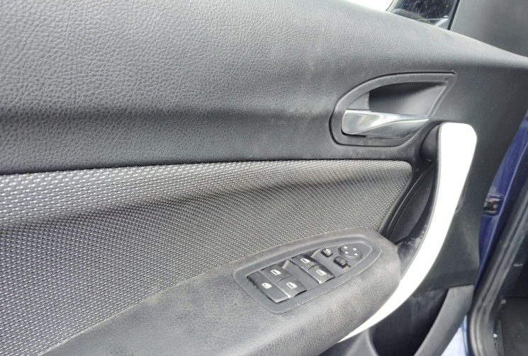 BMW Série 1 F20 116D 5CV URBANCHIC 5P