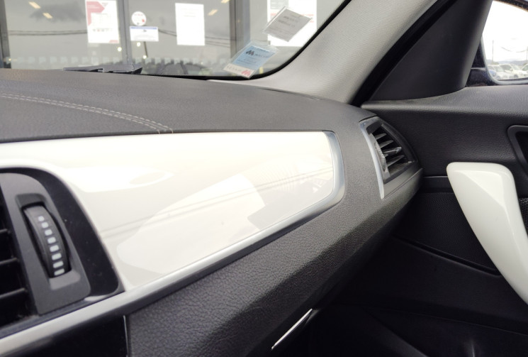 BMW Série 1 F20 116D 5CV URBANCHIC 5P