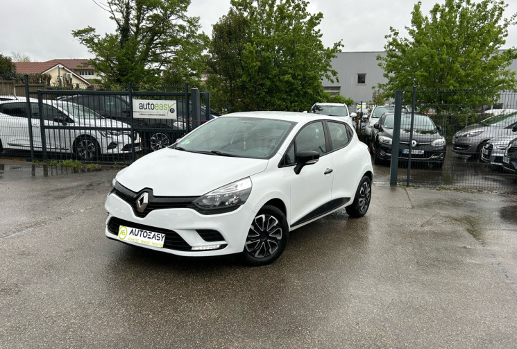 Renault Clio IV 1.5 DCI / 75 CH 