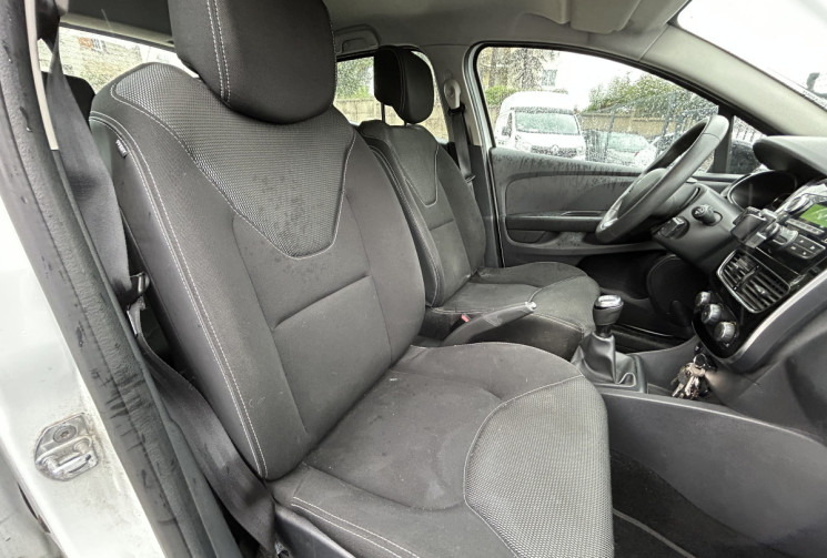 Renault Clio IV 1.5 DCI / 75 CH 
