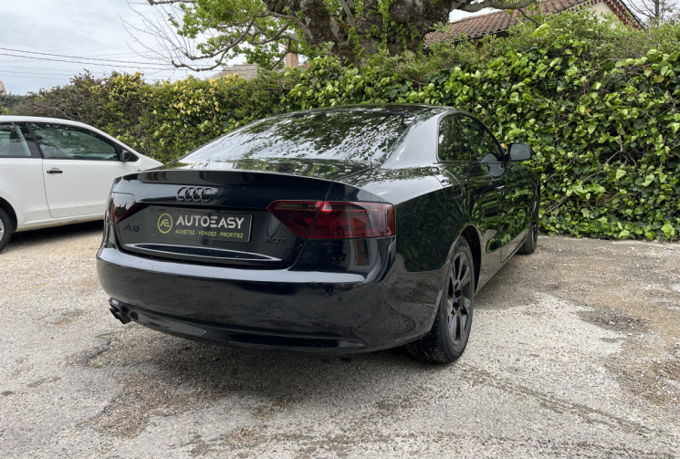 Audi A5 2.0 TFSI FULL BLACK 