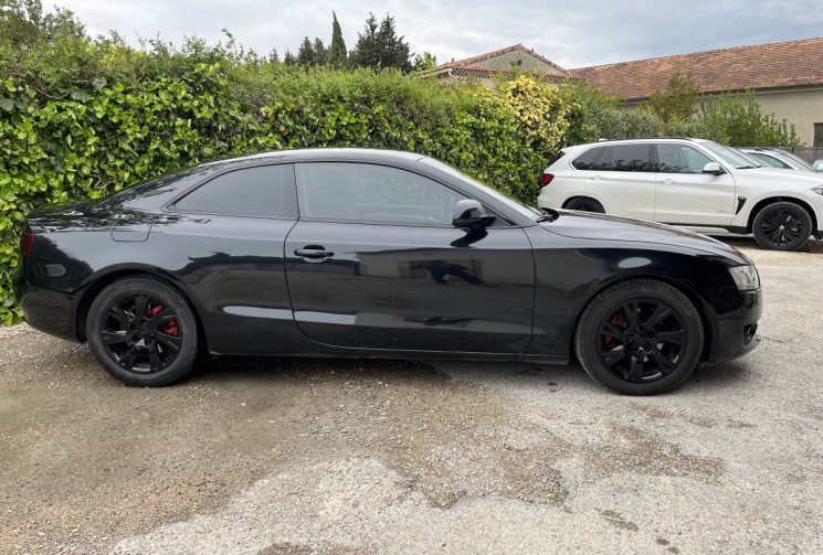 Audi A5 2.0 TFSI FULL BLACK 