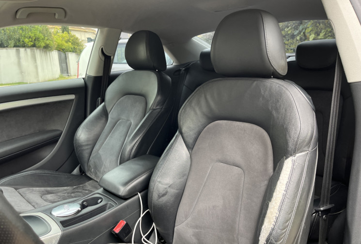 Audi A5 2.0 TFSI FULL BLACK 