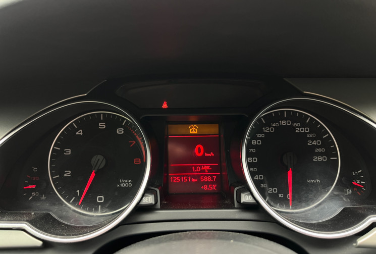 Audi A5 2.0 TFSI FULL BLACK 