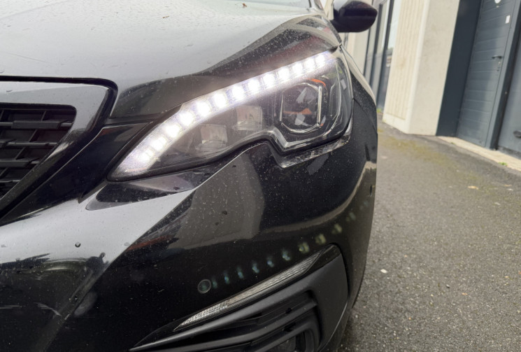 Peugeot 308  SW II 2.0 GT Blue HDI 180 S&S EAT 8 / TOIT PANORAMIQUE / FULL CUIR