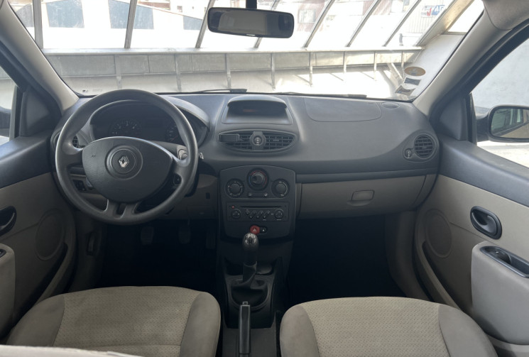 Renault Clio  3 1.5 dCi 68 Authentique / RIEN A PREVOIR / DISTRIBUTION NEUVE