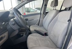 Renault Clio  3 1.5 dCi 68 Authentique / RIEN A PREVOIR / DISTRIBUTION NEUVE