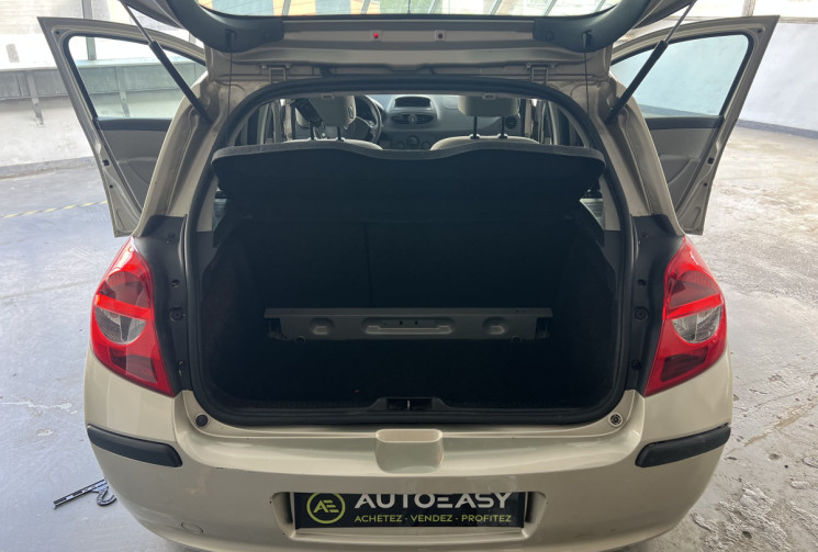 Renault Clio  3 1.5 dCi 68 Authentique / RIEN A PREVOIR / DISTRIBUTION NEUVE