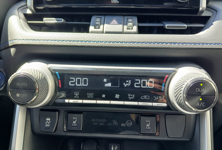 Toyota RAV4  V 2.5 VVT-iE 16V 218 Hybrid 2WD E-CVT 177 PREMIERE EDITION 