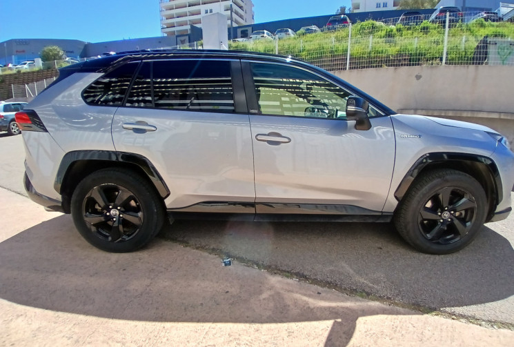 Toyota RAV4  V 2.5 VVT-iE 16V 218 Hybrid 2WD E-CVT 177 PREMIERE EDITION 