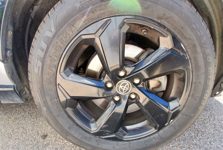 Toyota RAV4  V 2.5 VVT-iE 16V 218 Hybrid 2WD E-CVT 177 PREMIERE EDITION 