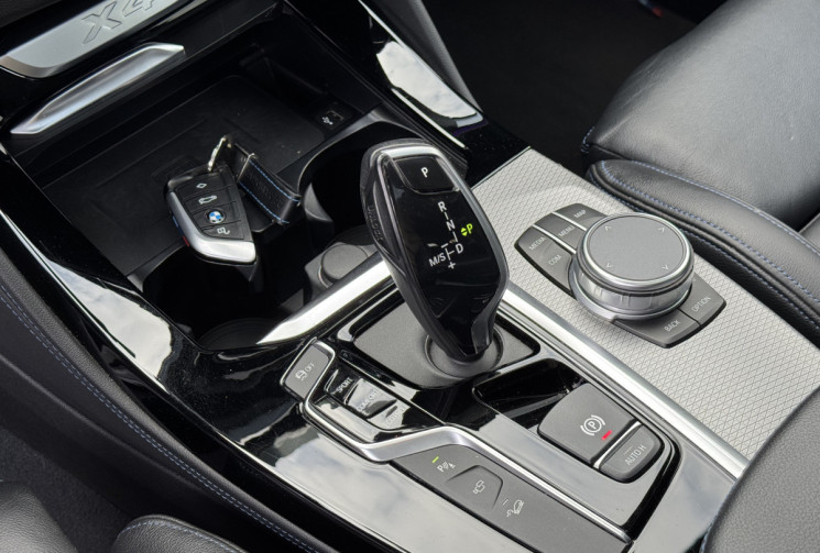 BMW X4 G02 xDrive30d 265ch M Sport BVA8 / Virtual Cockpit / Sieges Sport bacquet