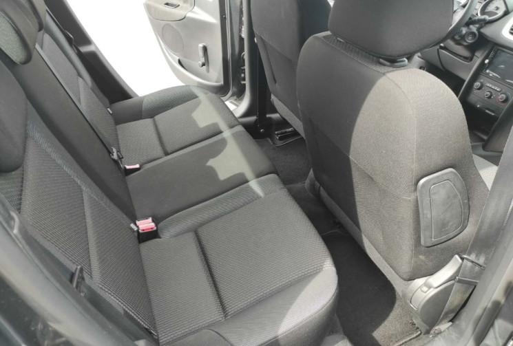 Peugeot 207 1.4i 75 CH CONFORT CLIM CARPLAY CT OK TBE