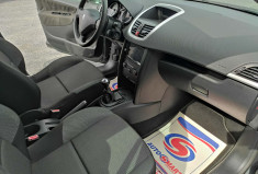 Peugeot 207 1.4i 75 CH CONFORT CLIM CARPLAY CT OK TBE