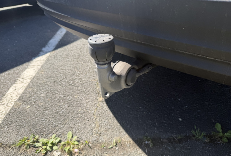 Volvo XC40 T2 129Ch Momentum Essentiel BVM6 / entretien constructeur / crochet d'attelage électrique