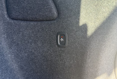 Volvo XC40 T2 129Ch Momentum Essentiel BVM6 / entretien constructeur / crochet d'attelage électrique