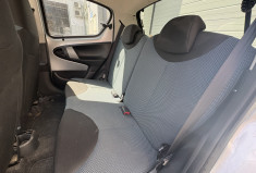 Toyota Aygo 5 Portes 1.0 VVTi 68 cv * TOMTOM GPS * Climatisation * Bluetooth 