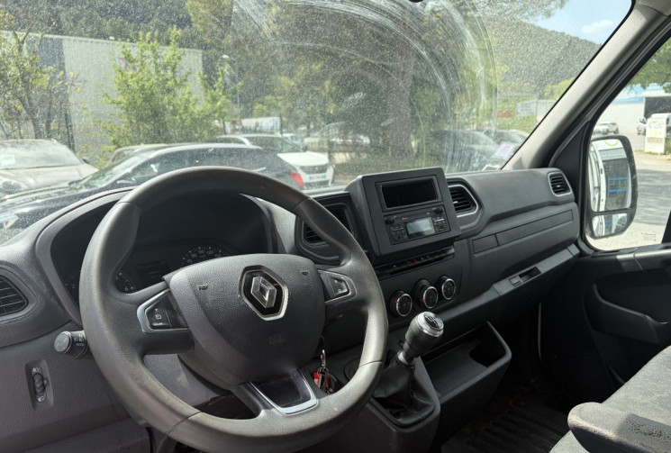 Renault Master 2.3 DCI 136 CV L2H2 + GALERIE 
