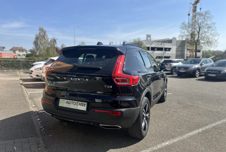 Volvo XC40  T3 163ch R-Design Geartronic