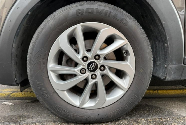 Hyundai Tucson III CREATIVE 2.0 CRDi 16V 2WD S&S 136 cv Origine France 2em main / car play / camera 