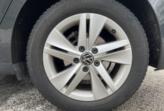 Volkswagen Golf 8 1.5 eTSI OPF 130 Life DSG7