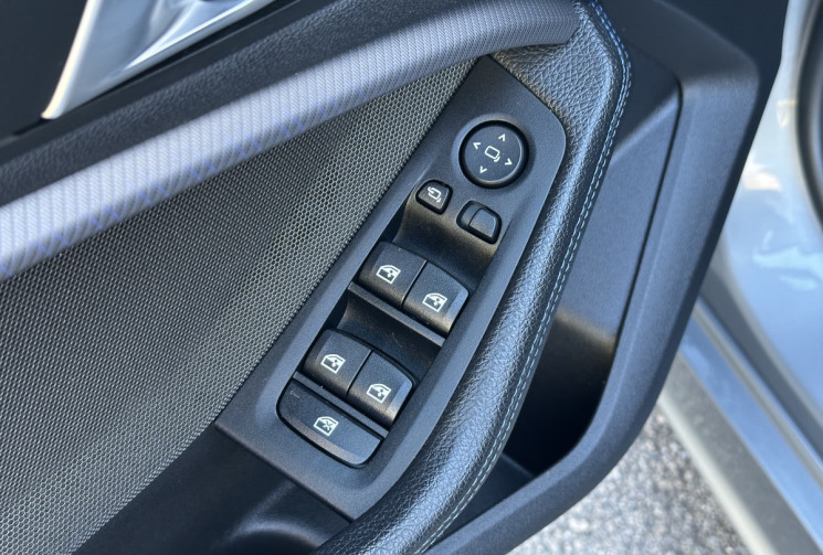 BMW Série 1 118i 136 M Sport DCT7 / Toit ouvrant / Sièges Baquet / Tête haute / Harman Kardon / TVA