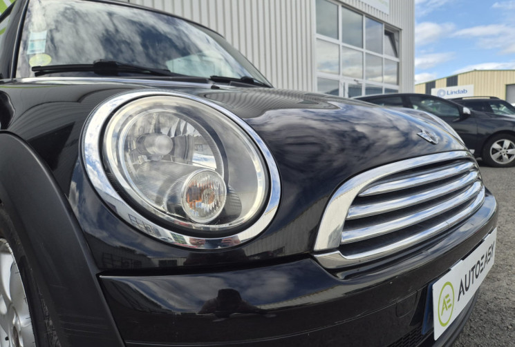 Mini Cooper 2 (R56) 1.6 i 16V 120CV * AUTOMATIQUE * CLIM * BT * GPS 