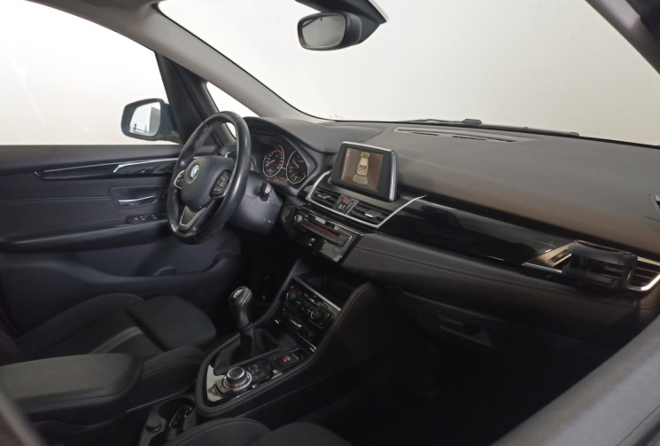 BMW SERIE 2 ACTIVETOURER 216d 116 ch M Sport / Entretien complet