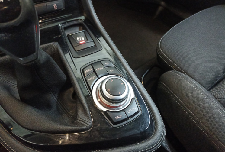 BMW SERIE 2 ACTIVETOURER 216d 116 ch M Sport / Entretien complet