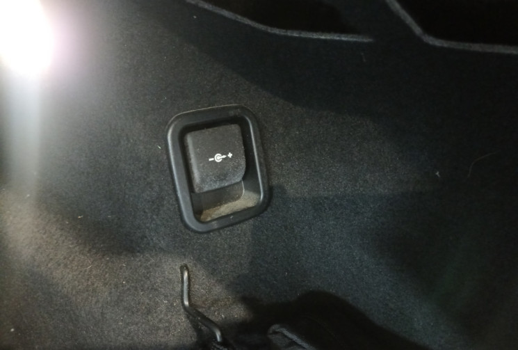 BMW SERIE 2 ACTIVETOURER 216d 116 ch M Sport / Entretien complet