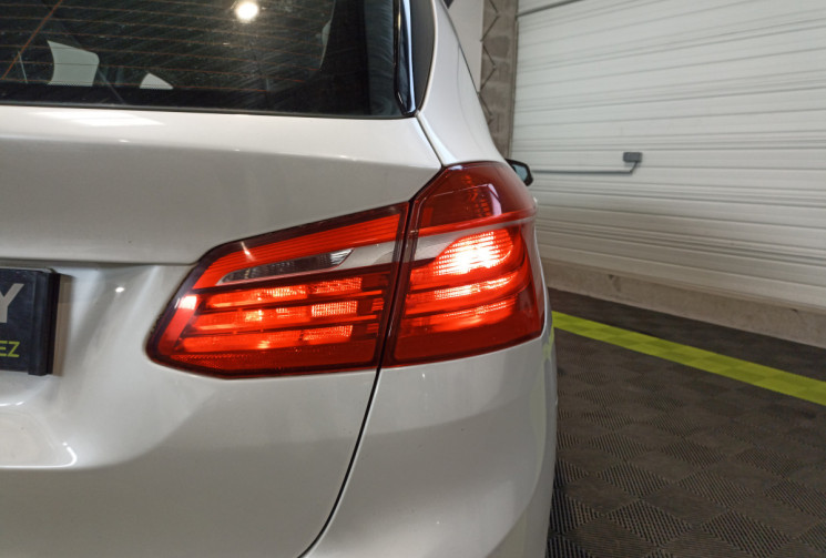 BMW SERIE 2 ACTIVETOURER 216d 116 ch Sport / Entretien complet