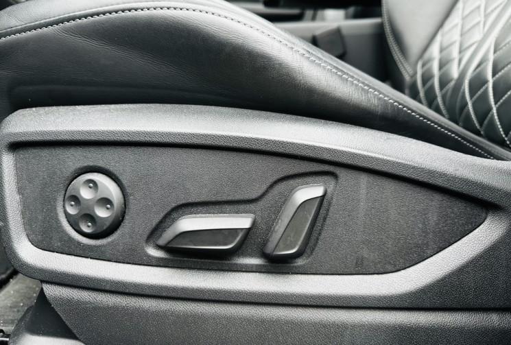 Audi SQ5 3.0 TDI 347ch Quattro Toit ouvrant / Entretien complet Audi / Cuir complet